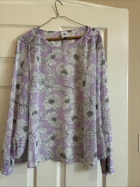 CAbi 6298 Poppy Blouse Lavender Floral Smocked-Shoulder